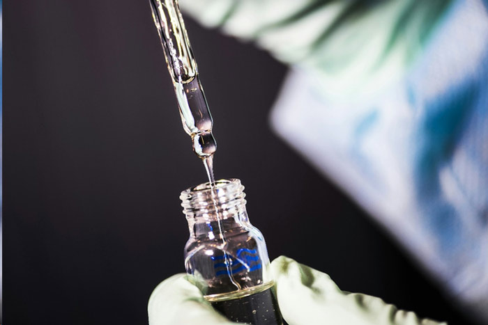 پیپت شیشه ای آزمایشگاهی